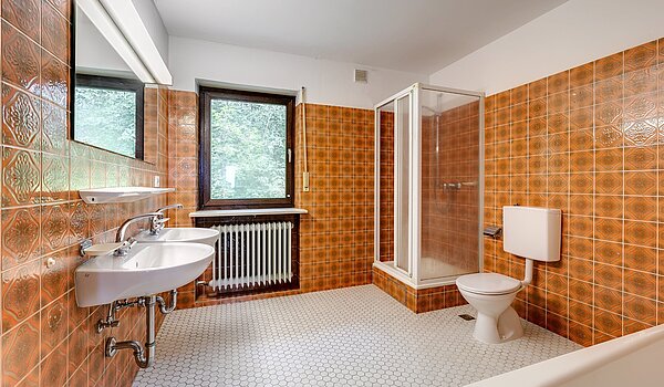 センターハウス 部屋数 5 部屋 | München-Obermenzing | 1907ML6 | großes Bad