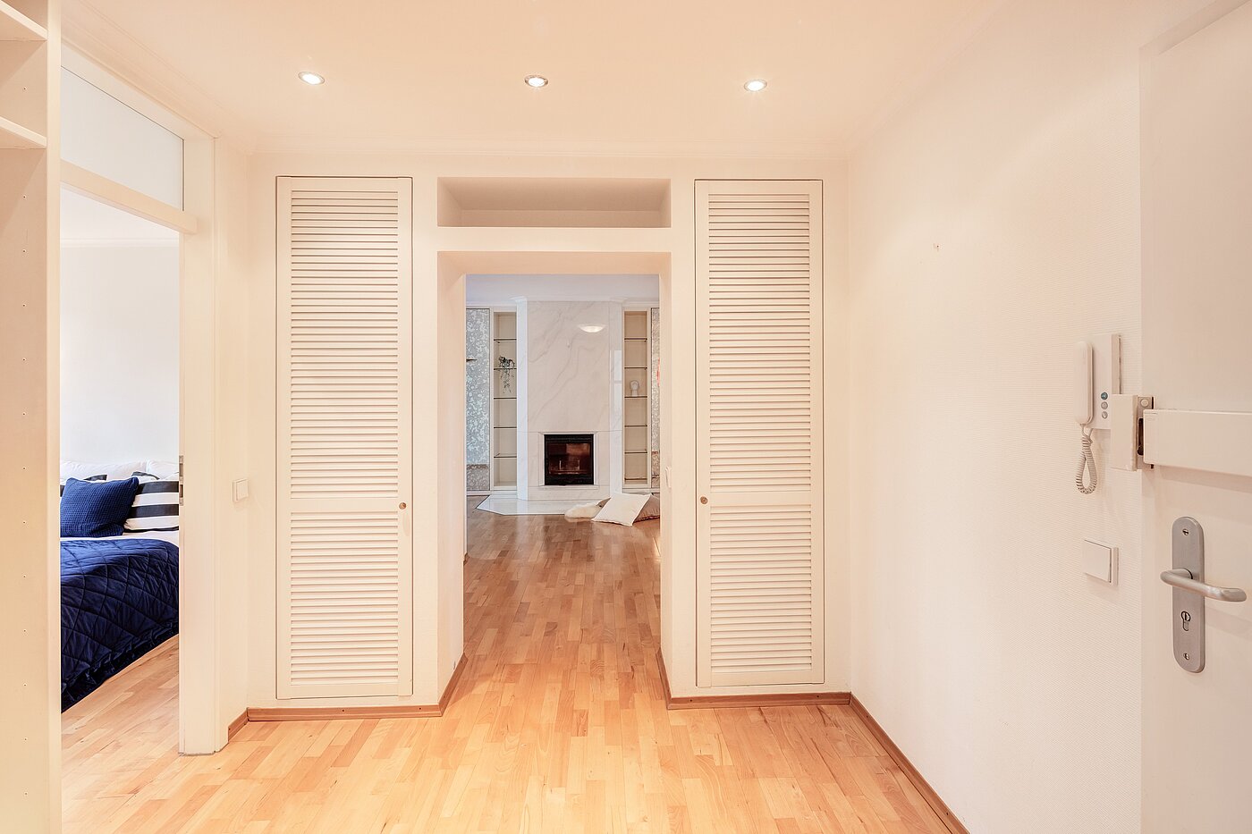 フラット 部屋数 3 部屋 | München-Maxvorstadt | 70133 | Ansprechender Eingangsbereich