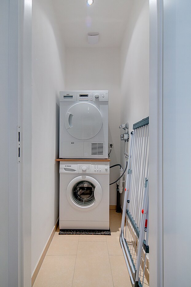 フラット 部屋数 4 部屋 | München-Neuhausen | 70471 | Waschmaschine und Trockner