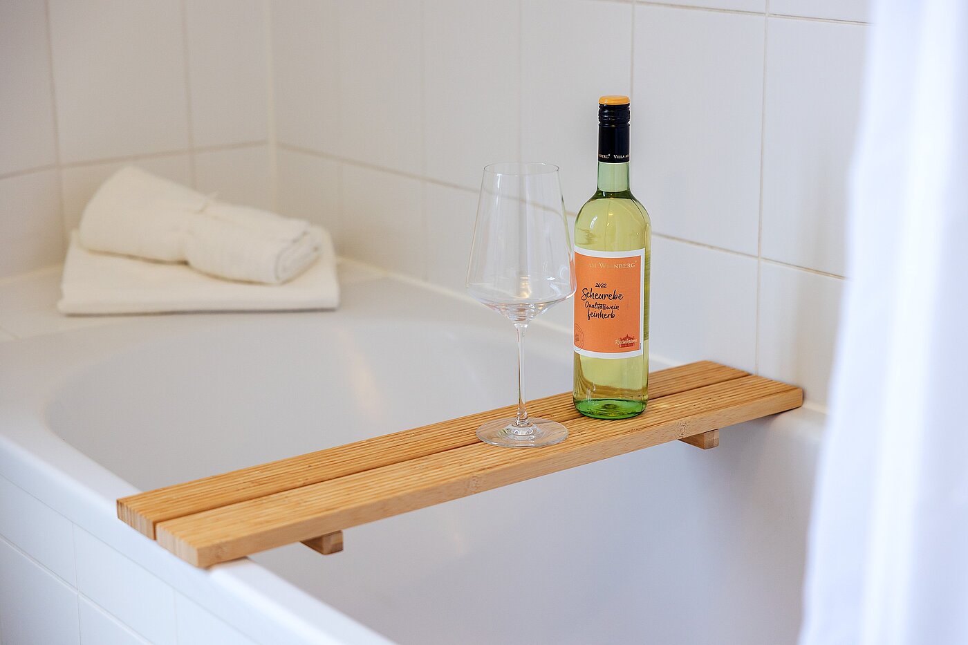 フラット 部屋数 1 部屋 | München-Schwabing | 701051 | ...Badewanne