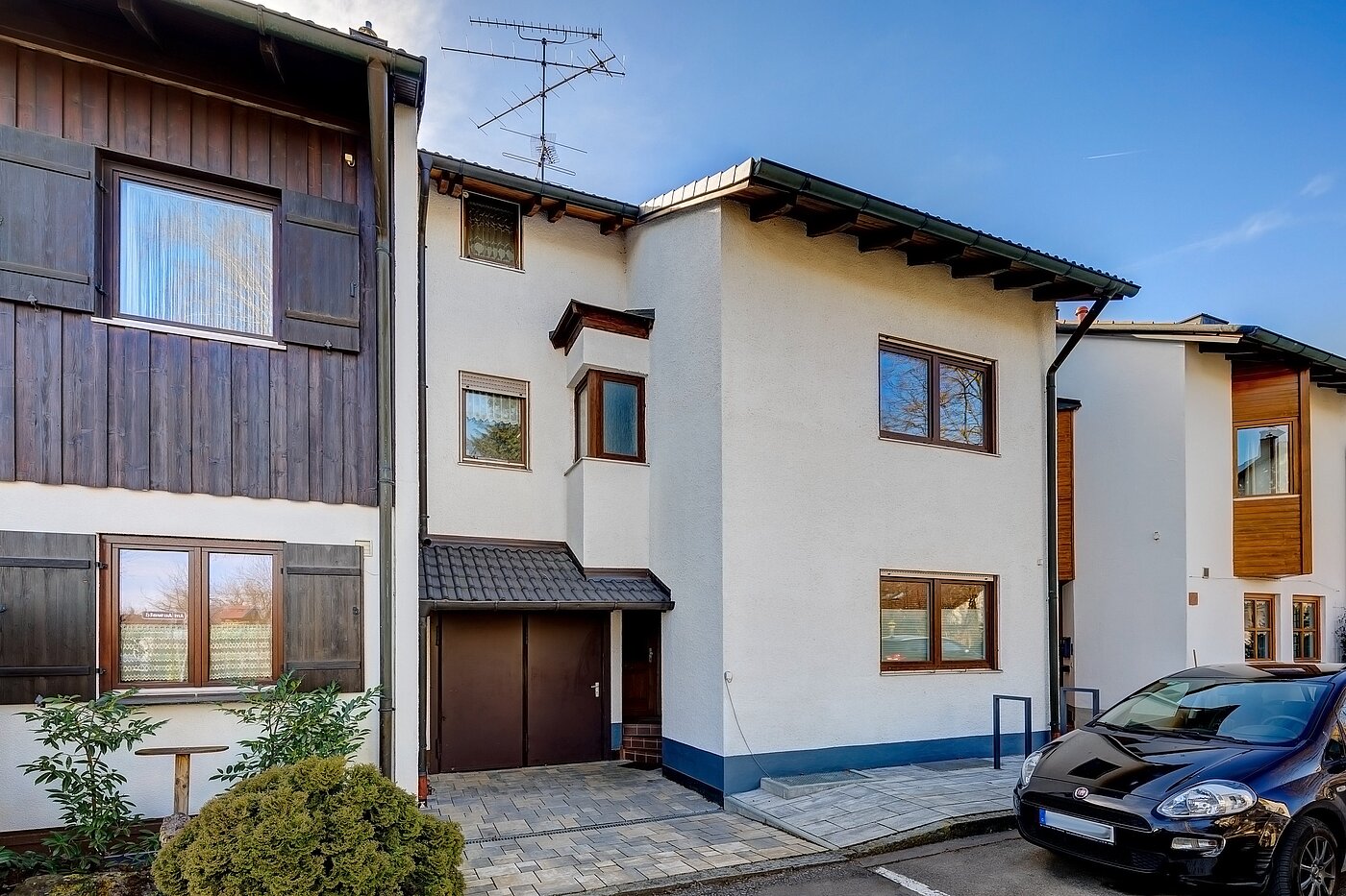 フラット 部屋数 4 部屋 | Ismaning | 700081 | Hausansicht Straßenseite