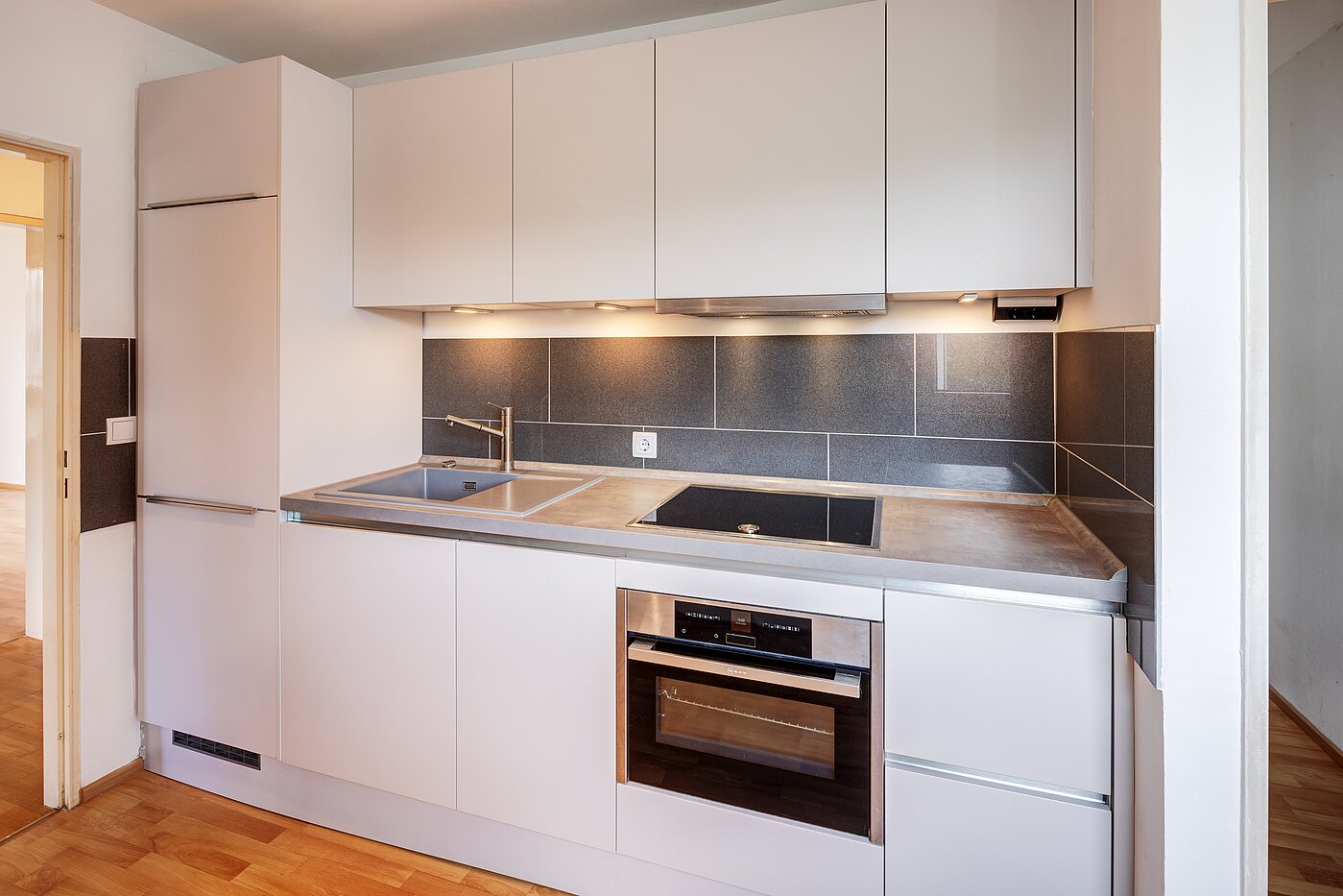 フラット 部屋数 2 部屋 | München-Hadern | 704101 | ...und Einbauküche