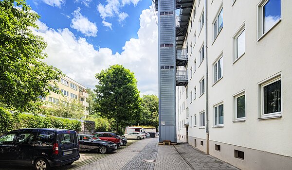 フラット 部屋数 1 部屋 | München-Schwabing | 70454 | ...und Außenaufzug