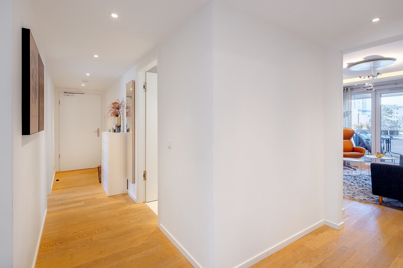 フラット 部屋数 4 部屋 | München-Bogenhausen | 70380 | Flur Blickrichtung Eingang