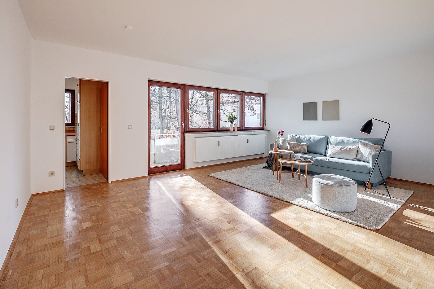 フラット 部屋数 4 部屋 | Eichenau | 1911ML12 | Großes Wohnzimmer