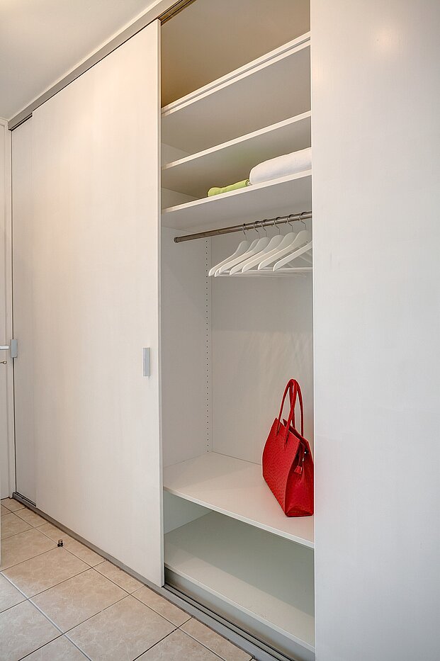 フラット 部屋数 1 部屋 | München-Moosach | 70092 | ...Stellfläche