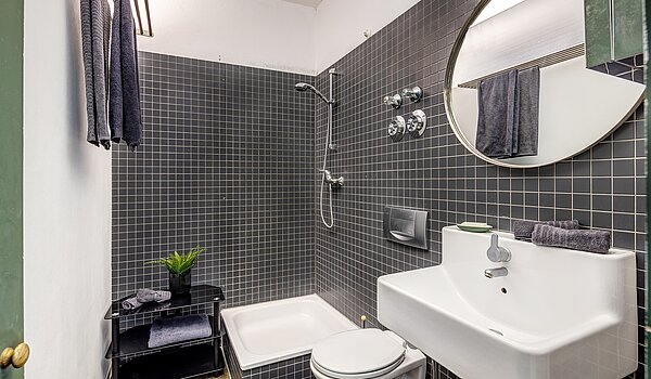 ロフトフラット 部屋数 1 部屋 | München-Isarvorstadt | 2211ML7 | Modern gestaltetes Duschbad...
