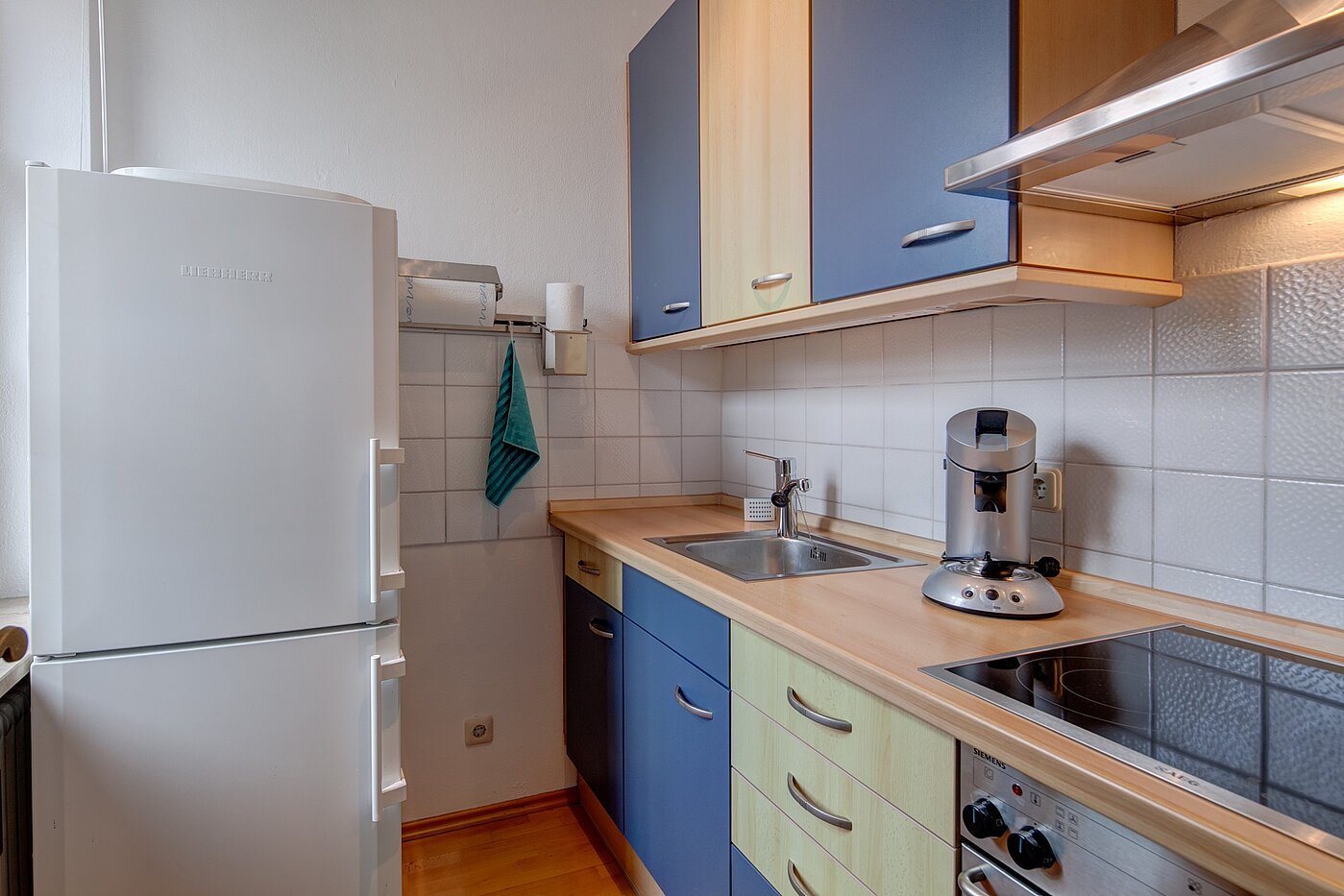 フラット 部屋数 1 部屋 | München-Schwabing | 2111ML3 | Einbauküchenzeile