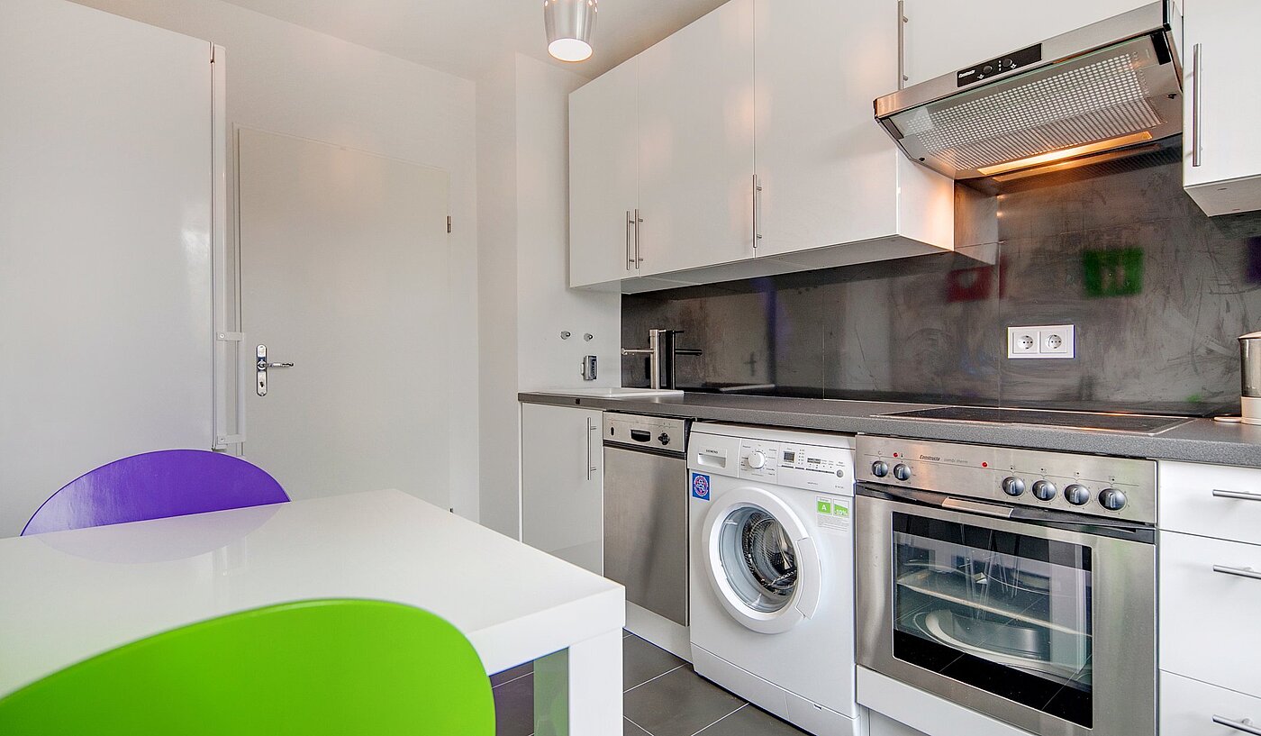 フラット 部屋数 2 部屋 | München-Sendling | 2106ML2 | ...mit kleinem Esstisch