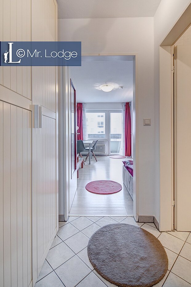 フラット 部屋数 1 部屋 | München-Milbertshofen | 1710ML5 | Diele mit Kleiderschrank