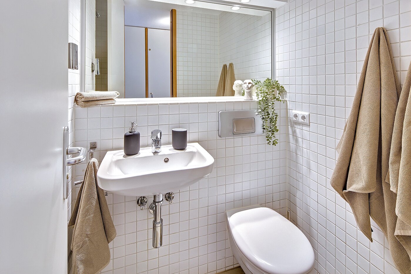 Apartment 部屋数 1.5 部屋 | München-Maxvorstadt | 70273 | Bad mit...