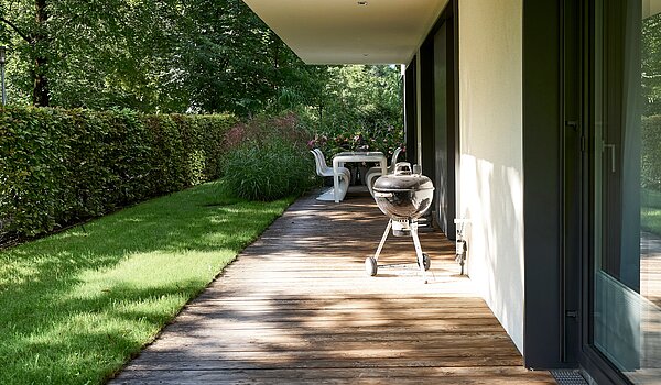 フラット 部屋数 3 部屋 | 70309 | ...und Sommer