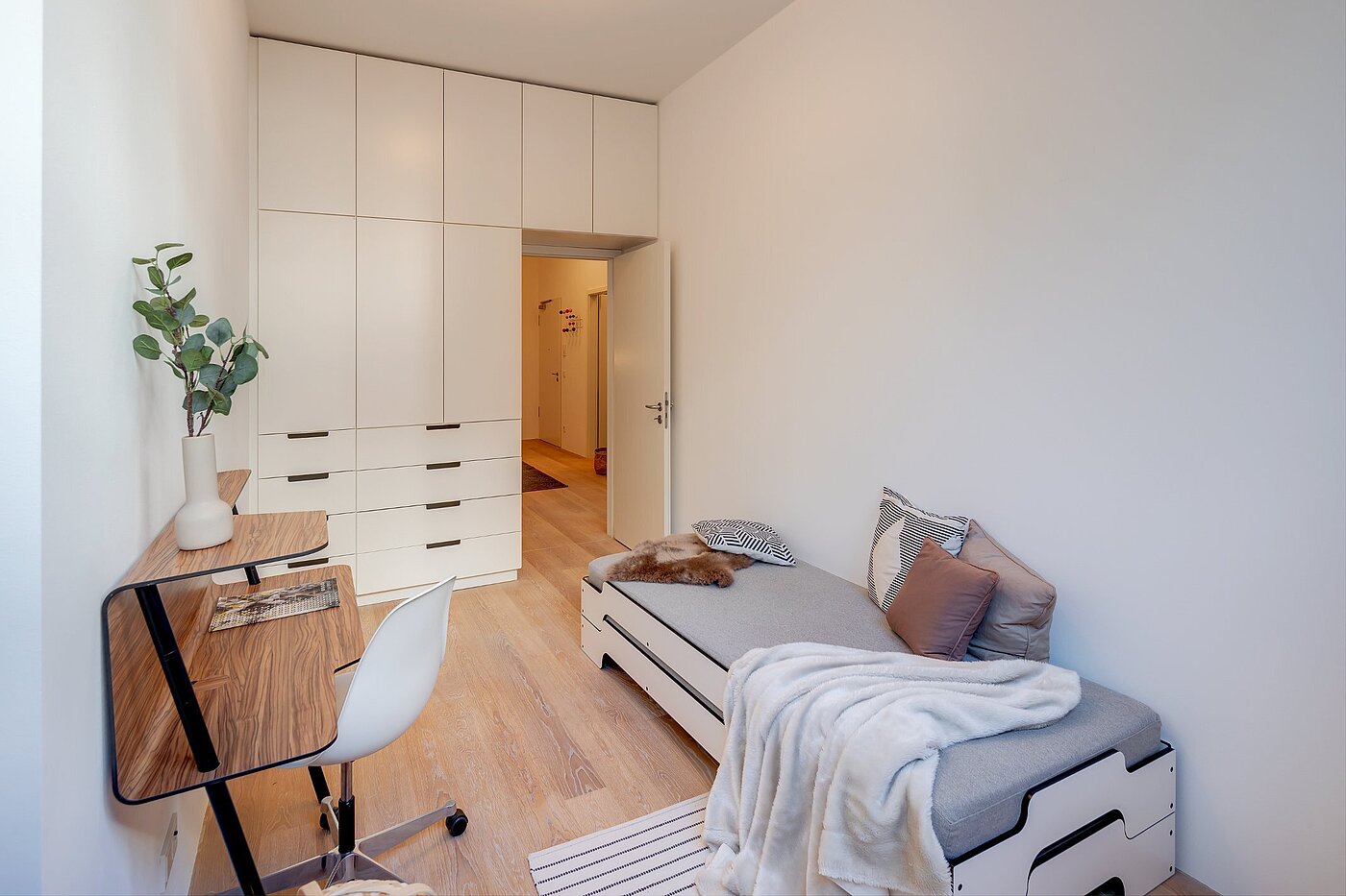 レイズド・グラウンドフロアー（一階が地表よりも高い） 部屋数 3 部屋 | München-Sendling | 2009ML8 | Gäste- oder Kinderzimmer...
