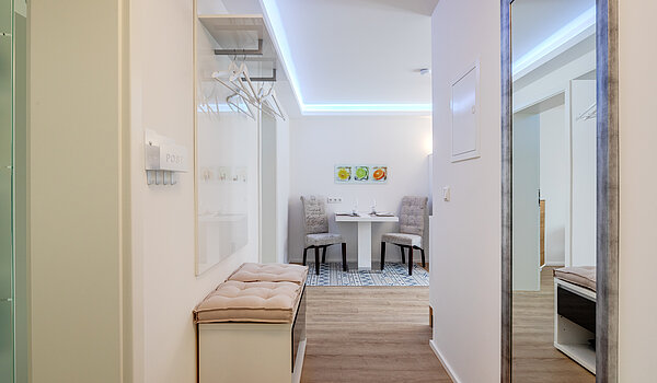 フラット 部屋数 2 部屋 | München-Allach | 70412 | ...Diele