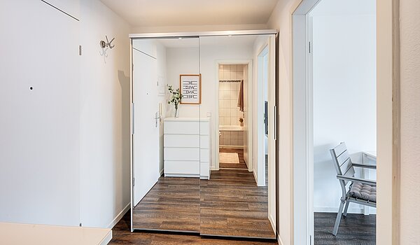 フラット 部屋数 1 部屋 | München-Neuhausen | 702271 | ...Eingangsbereich