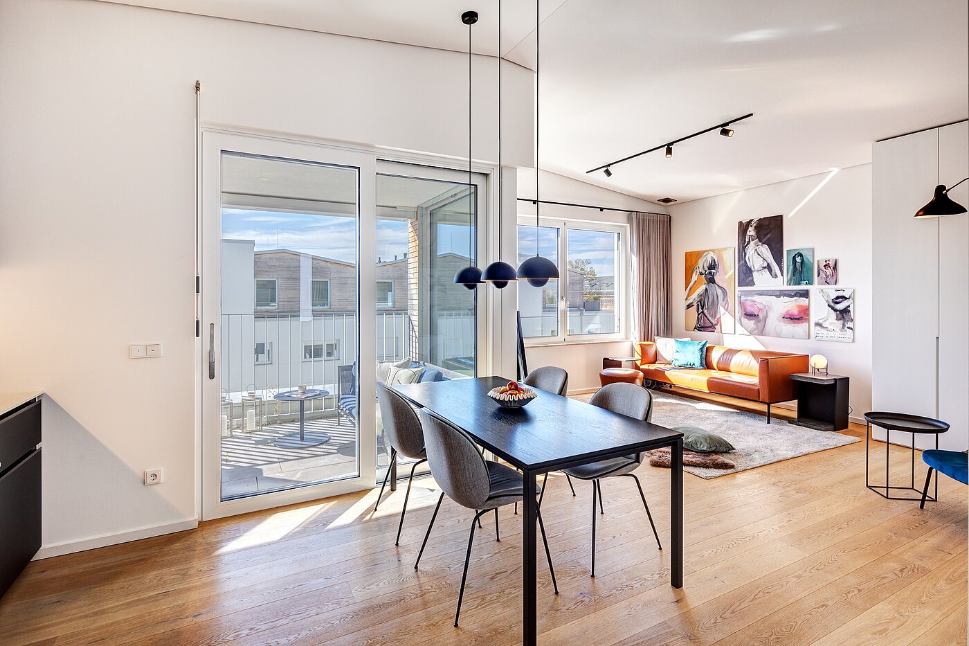 アティック・フラット（屋根裏） 部屋数 2 部屋 | München-Maxvorstadt | 701661