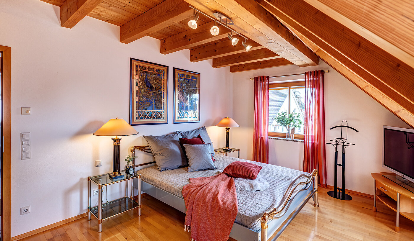 メゾネット・マンション（複数階にわたるマンション） 部屋数 3.5 部屋 | München-Trudering | 70391 | Schlafen