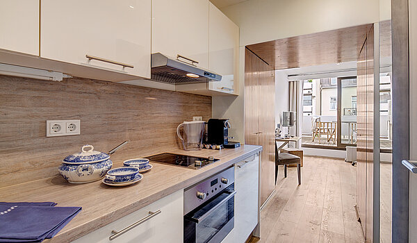 Apartment 部屋数 1 部屋 | München-Maxvorstadt | 70448 | Küchenzeile