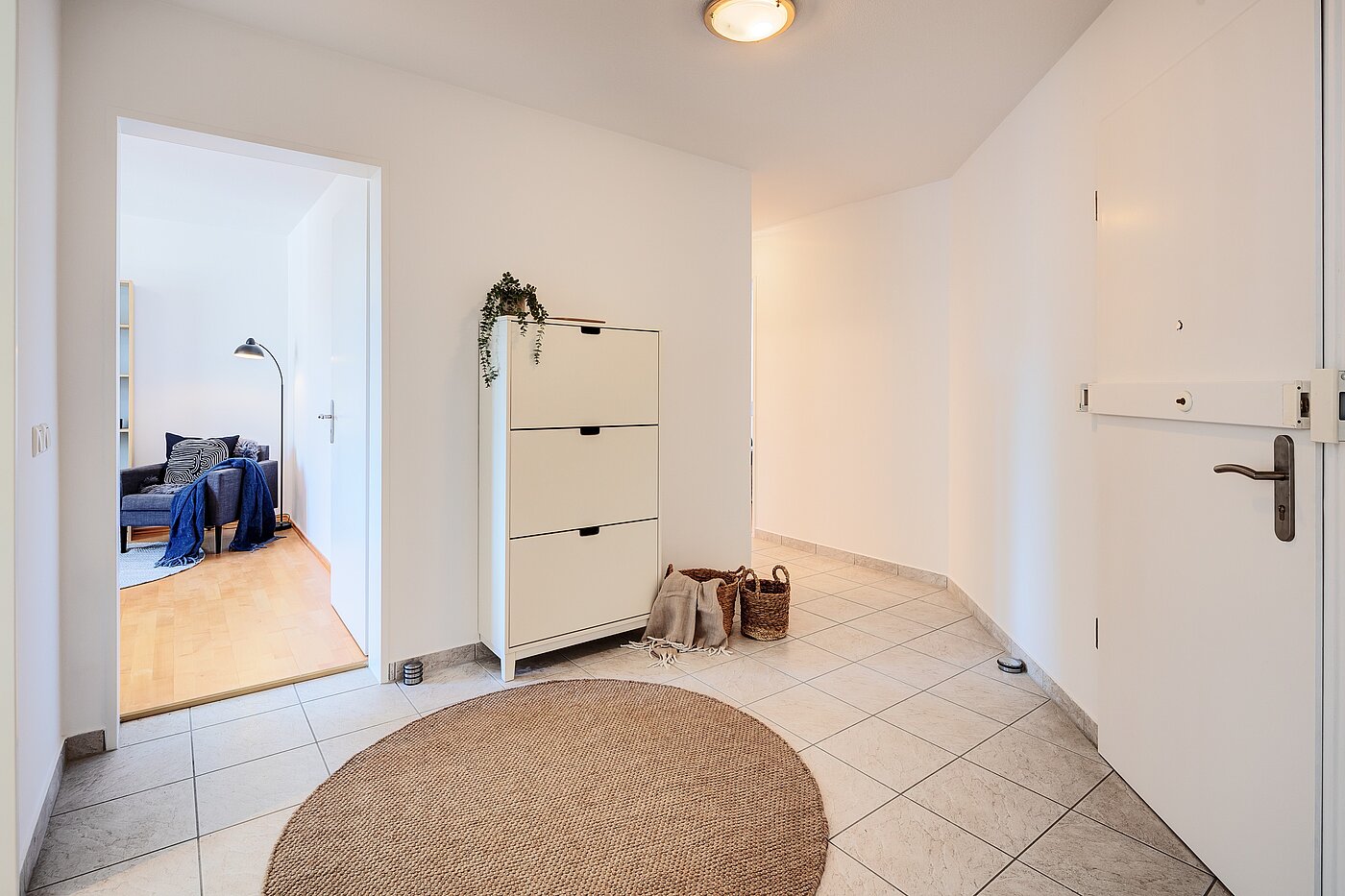 フラット 部屋数 3 部屋 | München-Oberföhring | 70246 | Großzügige Diele mit...