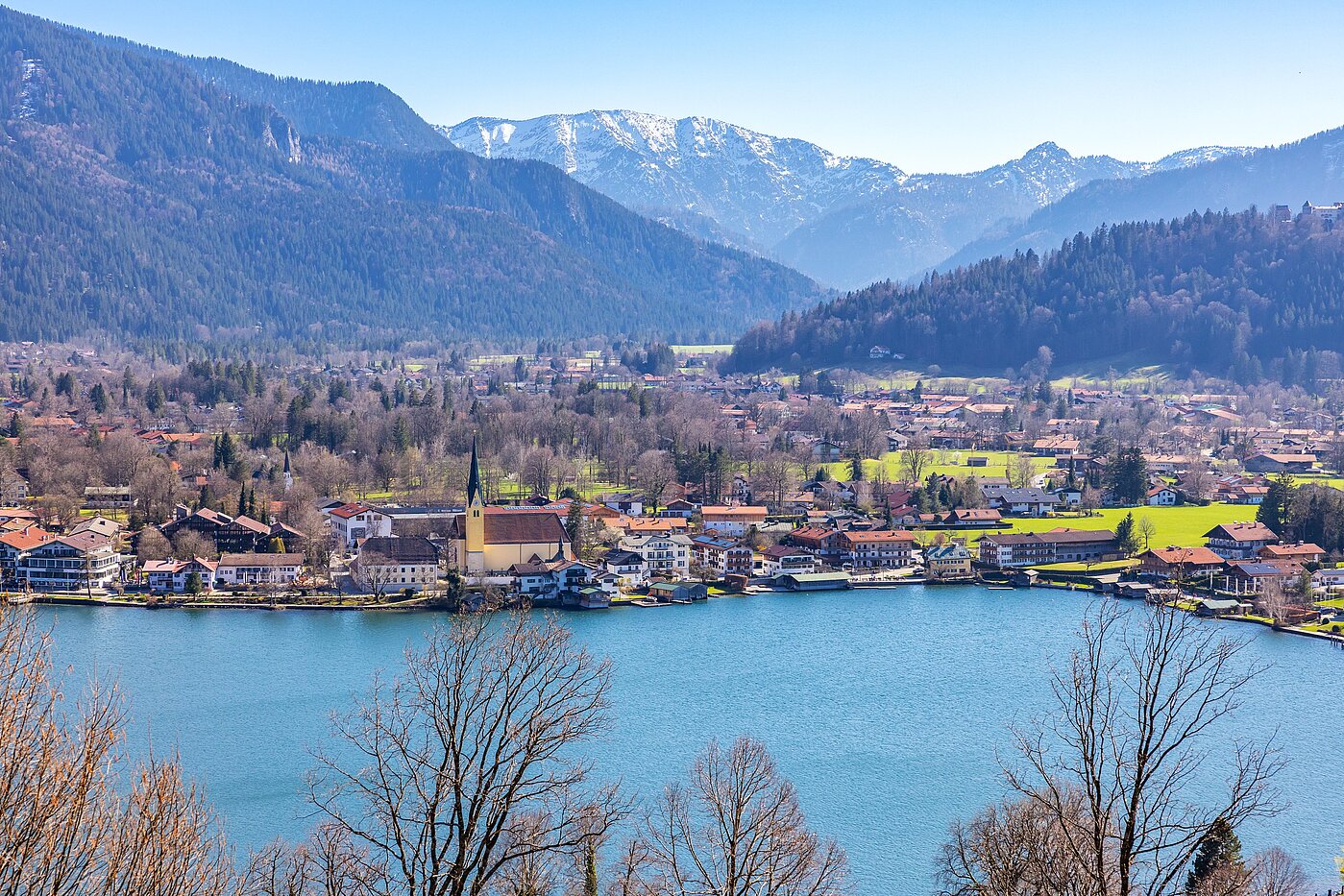 Mehrfamilienhaus 部屋数 11 部屋 | Rottach-Egern | 70215 | Blick auf die Bucht...