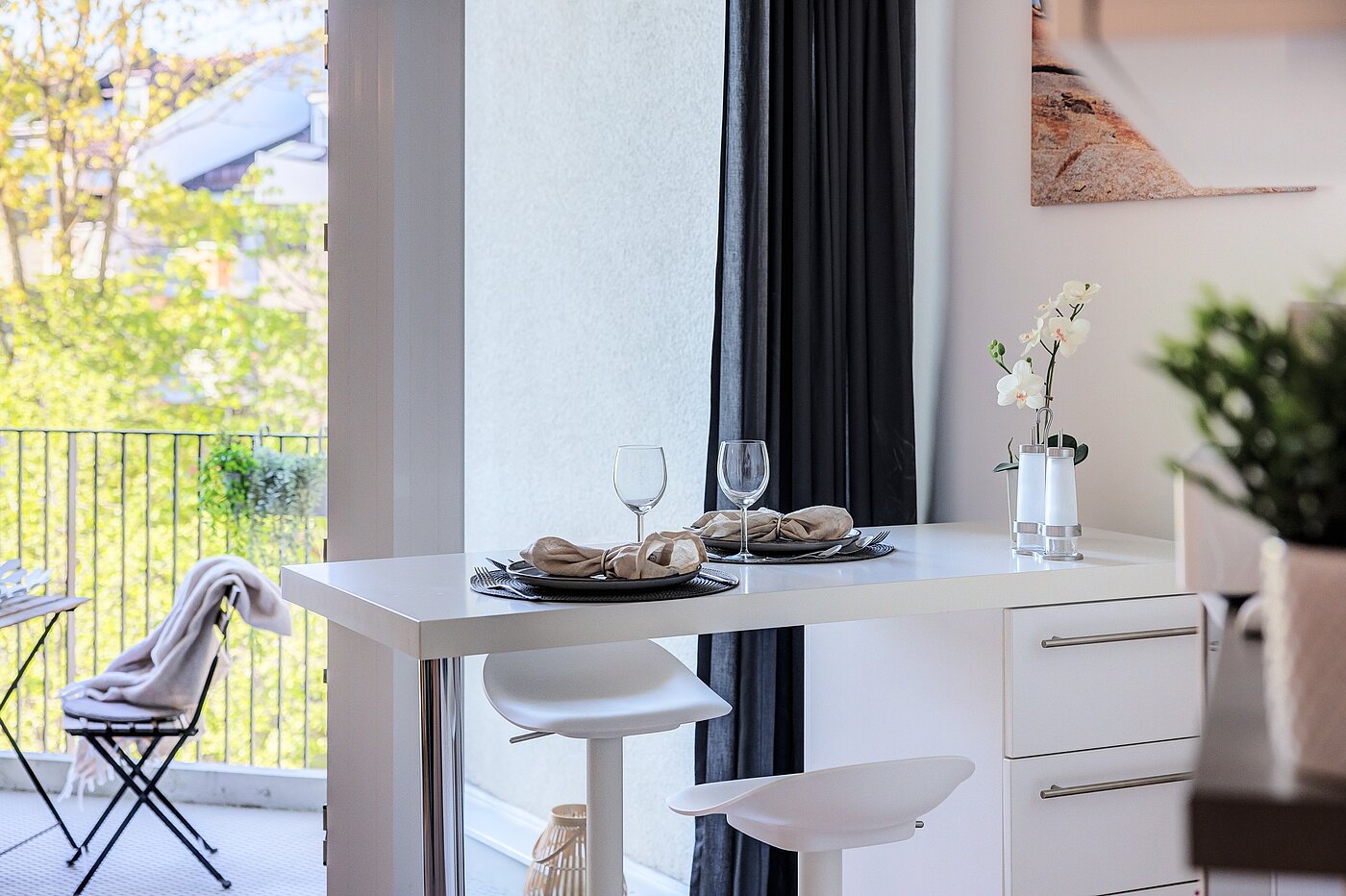 Apartment 部屋数 1.5 部屋 | München-Bogenhausen | 70378 | ...und Essbereich