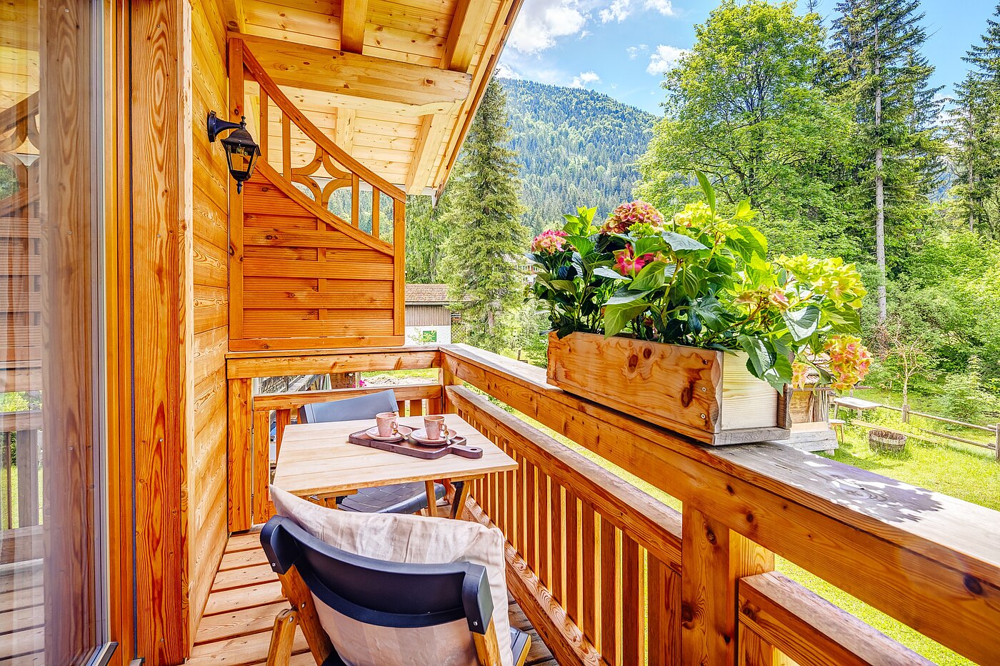 フラット 部屋数 6 部屋 | 70095 | ...mit sonnigem Balkon