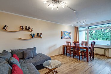 Neuaubing：明るい4部屋のアパート、西向きのバルコニー付き - 期間限定賃貸