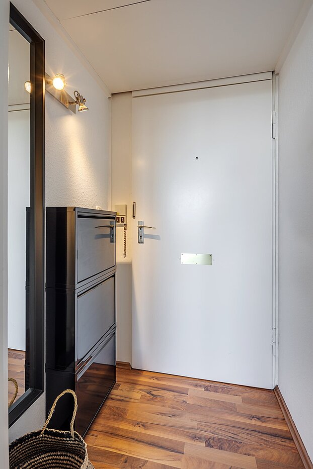 フラット 部屋数 1 部屋 | München-Oberföhring | 2104ML2 | Der Eingangsbereich...