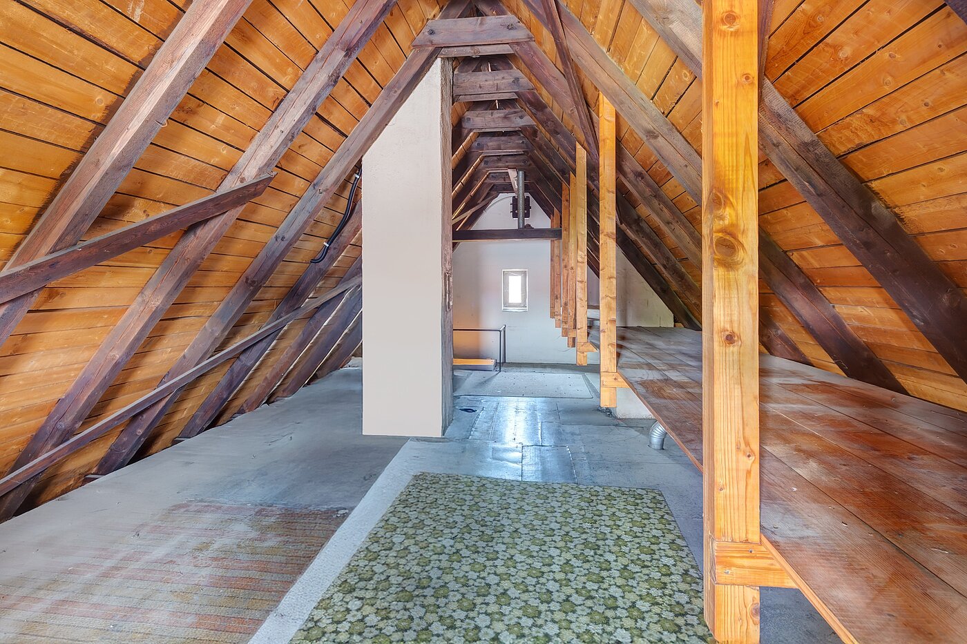 一戸建て 部屋数 8 部屋 | 70229 | ... im Speicher