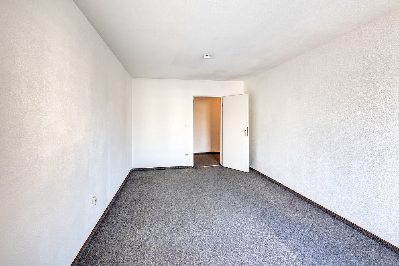 フラット 部屋数 2 部屋 | München-Freimann | 70158 | ...mit viel Platz