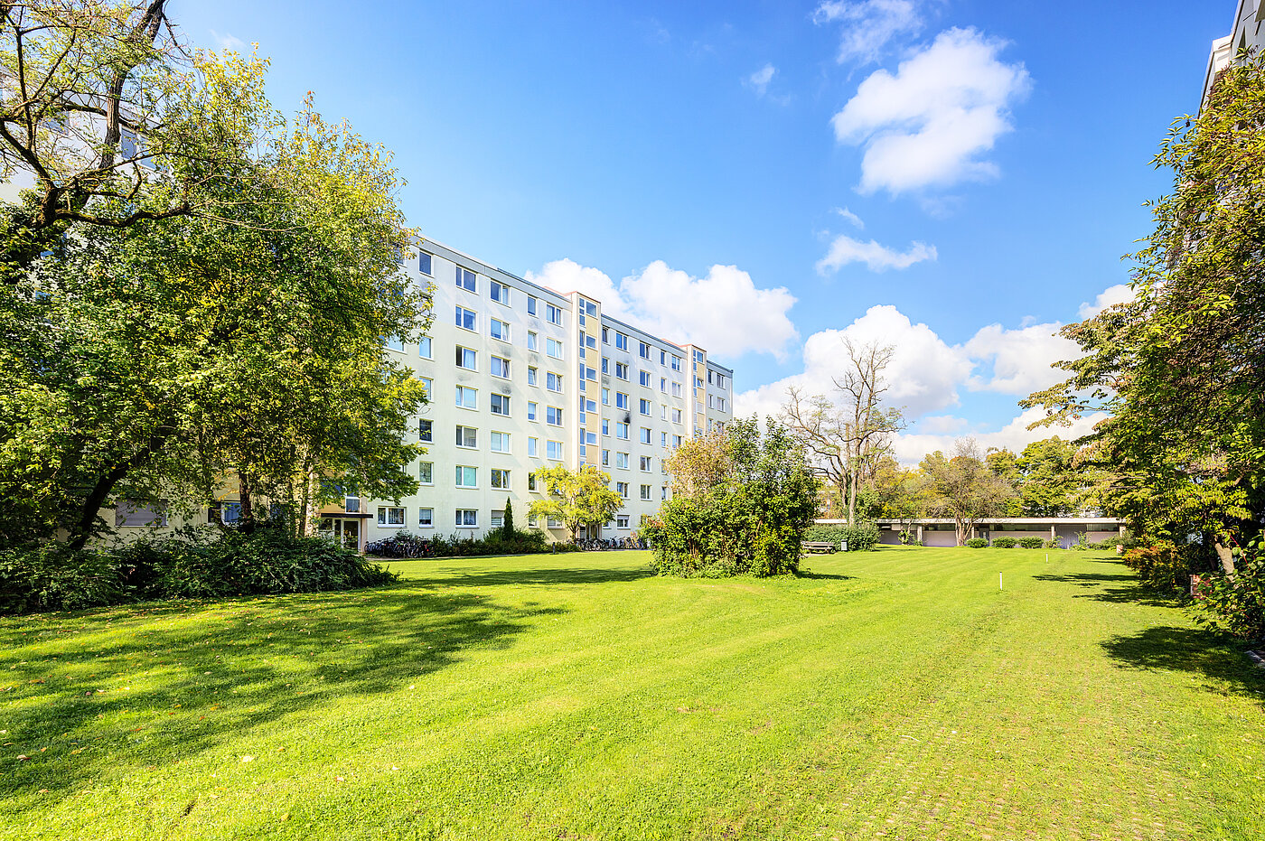 フラット 部屋数 2 部屋 | München-Bogenhausen | 70287 | Parkähnliches Grundstück...