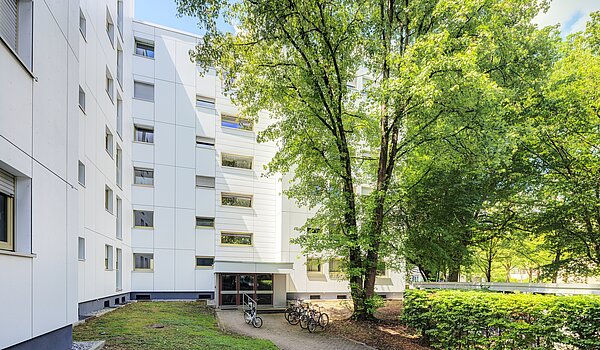 フラット 部屋数 2 部屋 | München-Hadern | 70410 | Außenansicht zur Eingangsseite