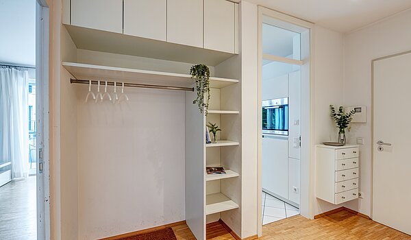 フラット 部屋数 3 部屋 | München-Neuhausen | 70489 | Garderobe