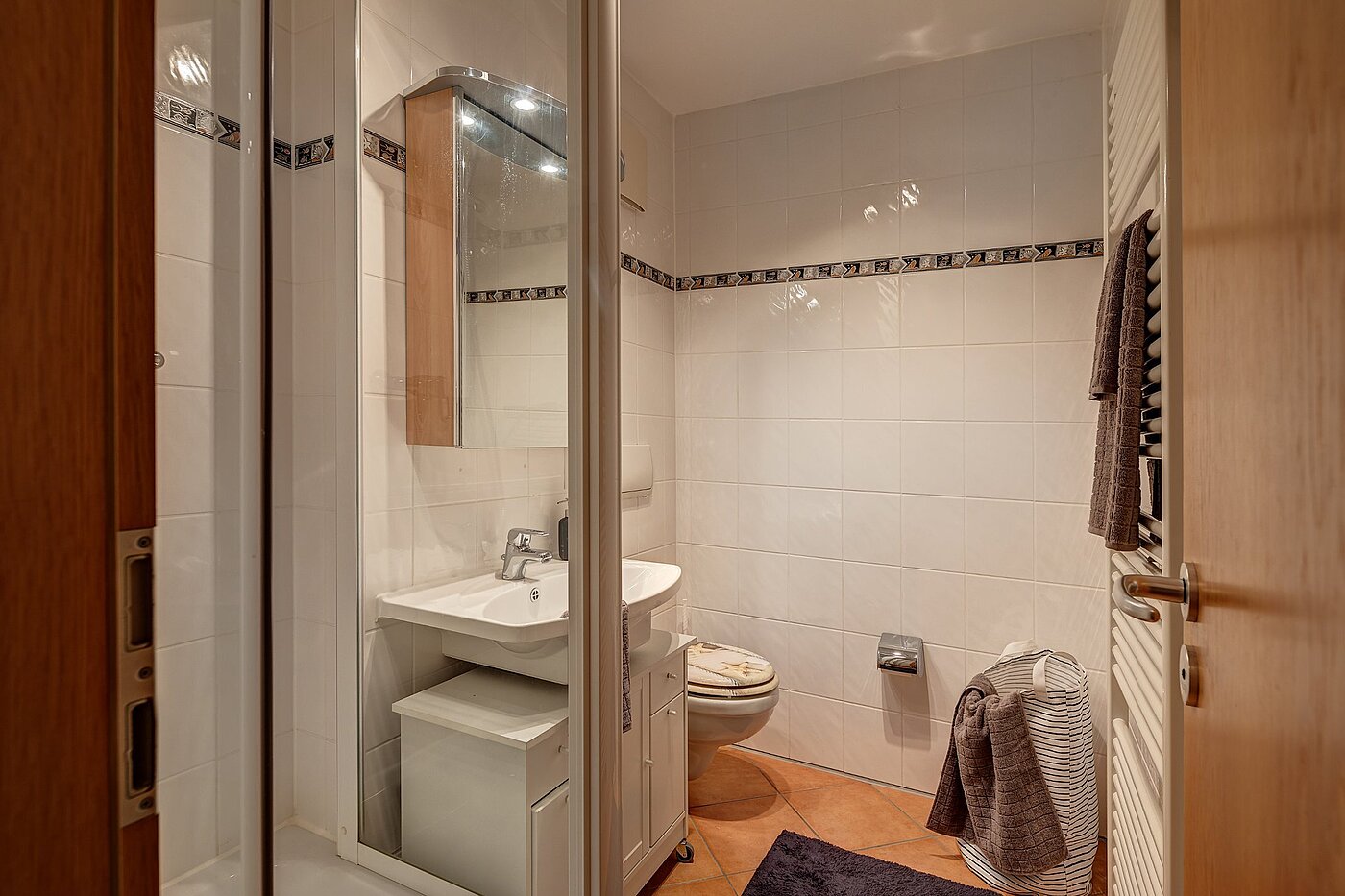フラット 部屋数 1 部屋 | München-Trudering | 1810ML3 | Modernes Duschbad
