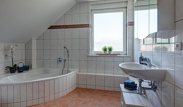 フラット 部屋数 5 部屋 | München-Aubing | 1804ML3 | Eckbadewanne