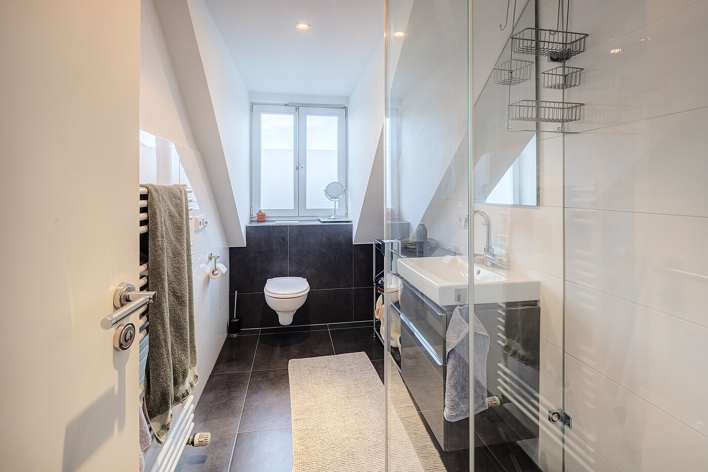 フラット 部屋数 5 部屋 | München-Neuhausen | 70140 | Separates Duschbad