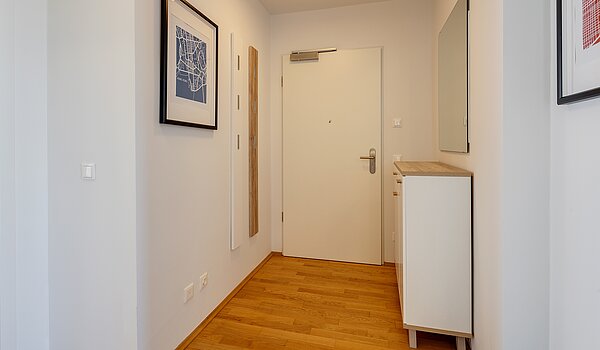 フラット 部屋数 2 部屋 | München-Ramersdorf | 70472 | Diele mit Stauraum