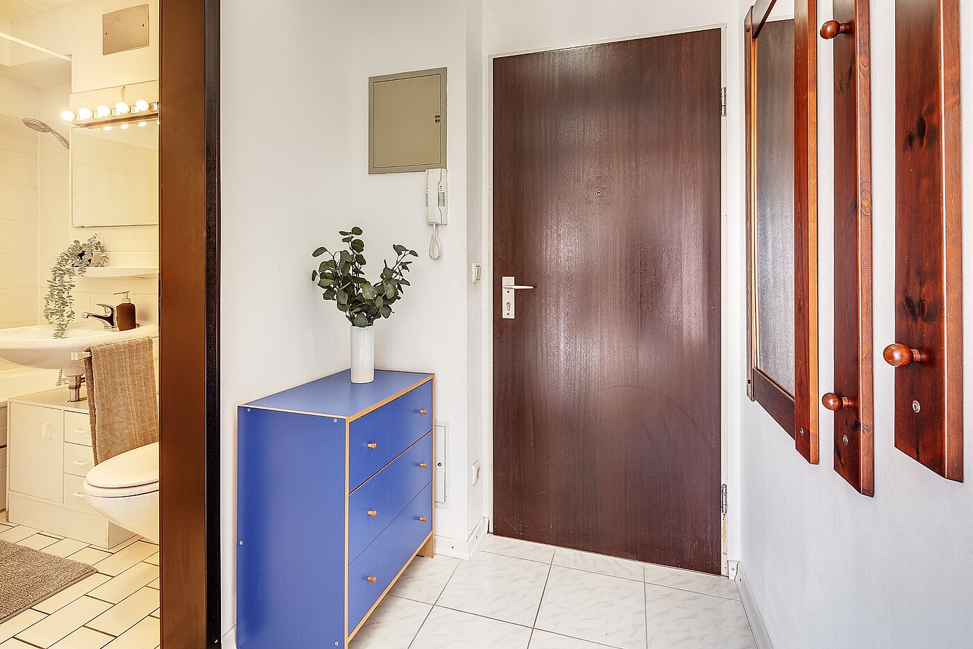 フラット 部屋数 1 部屋 | München-Perlach | 2102ML1 | Platz für Garderobe