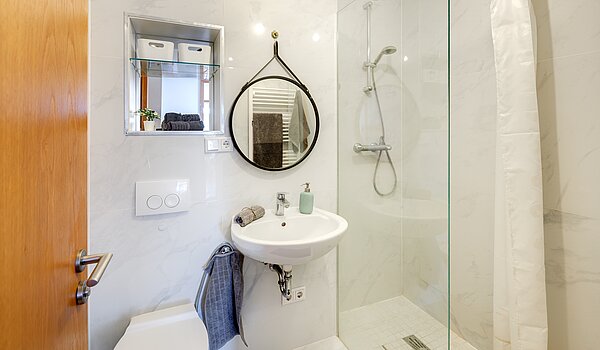 フラット 部屋数 3 部屋 | München-Schwabing | 703181 | Bad mit...