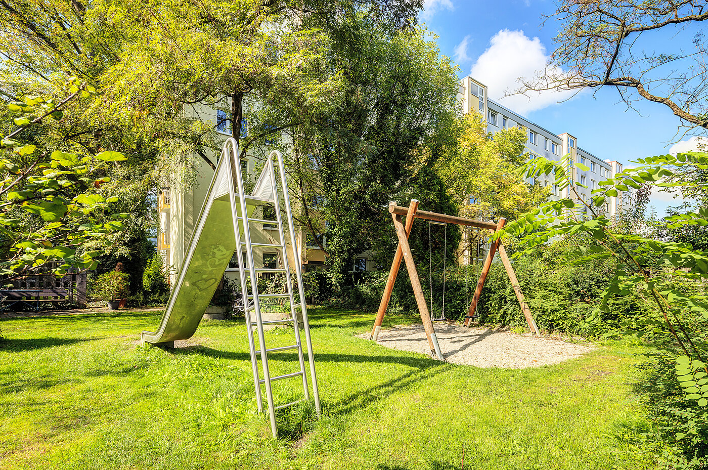 フラット 部屋数 2 部屋 | München-Bogenhausen | 70287 | ...mit Gemeinschaftsflächen