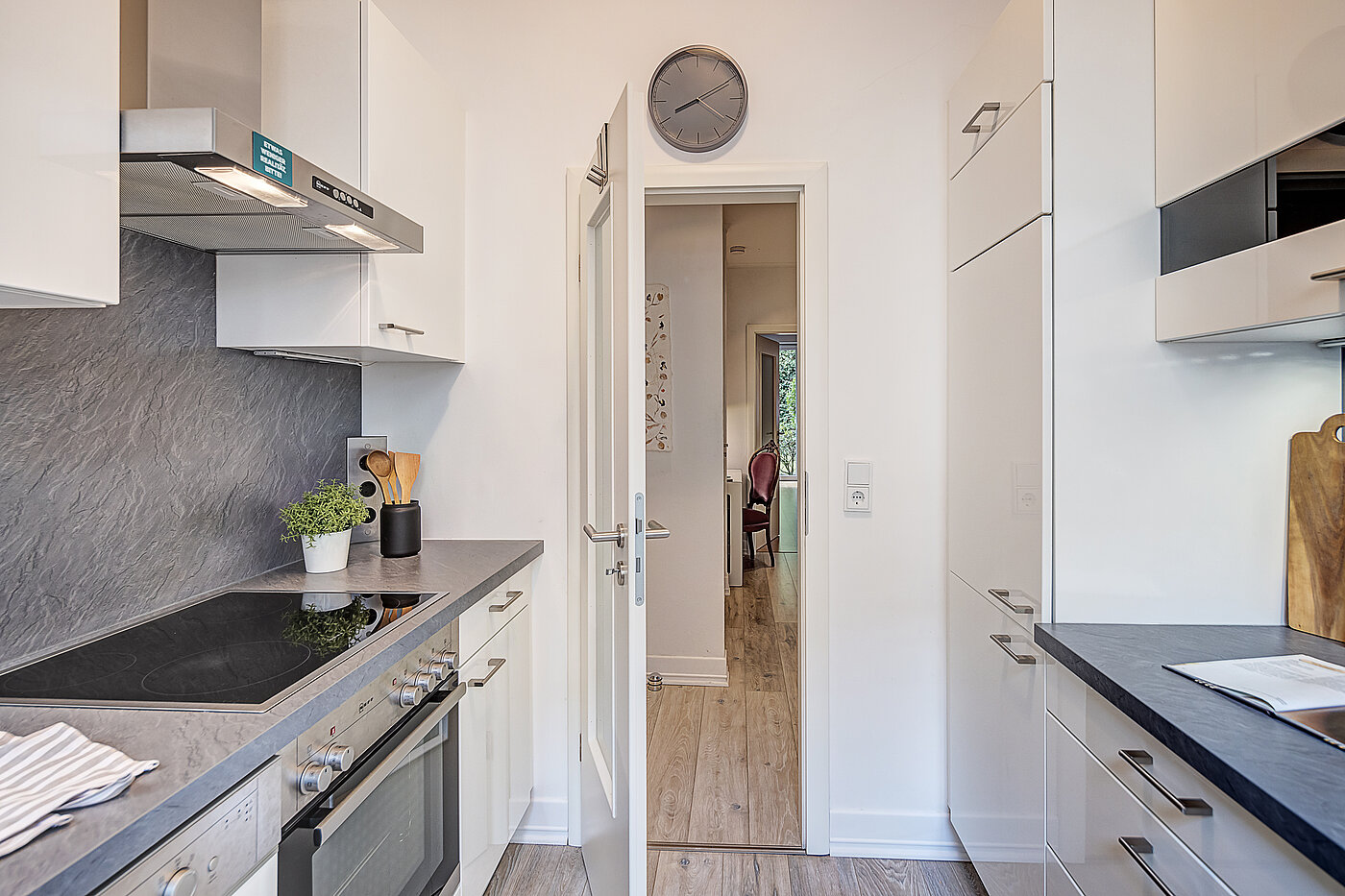 フラット 部屋数 2 部屋 | München-Schwabing | 70394 | ...separate Küche