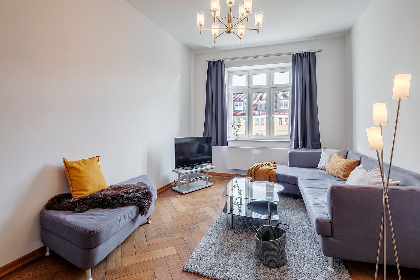 フラット 部屋数 5 部屋 | München-Au | 2009ML3 | Geräumiges Wohnzimmer...