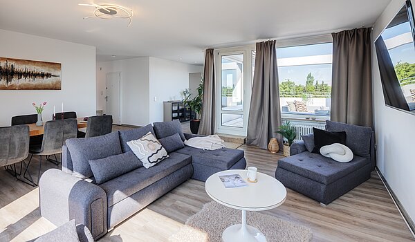 Terrassenwohnung 部屋数 3.5 部屋 | München-Berg am Laim | 704511 | Couch