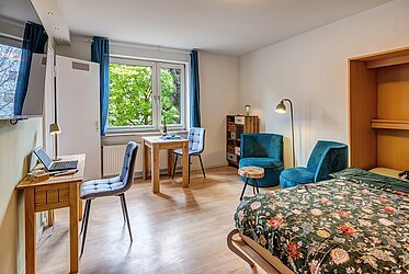 Schwabing-West：好立地の短期賃貸アパート