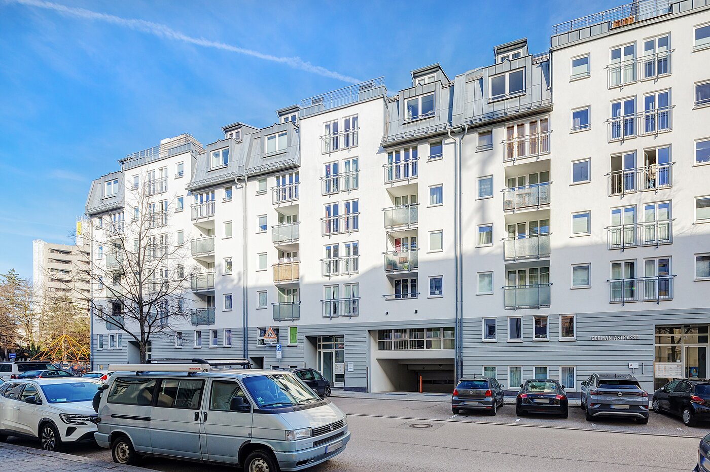 フラット 部屋数 2 部屋 | München-Schwabing | 70102 | Ansicht von der Straße...