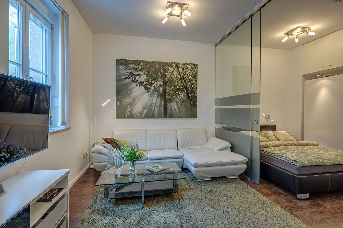 フラット 部屋数 1 部屋 | München-Neuhausen | 70235 | Gemütlicher Wohn-...