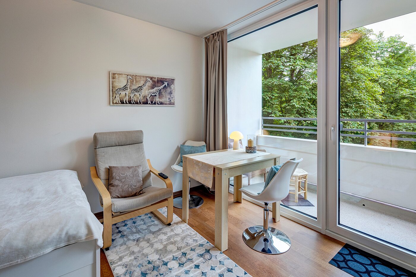 フラット 部屋数 1 部屋 | München-Johanneskirchen | 2204ML7 | Blick zum Essplatz