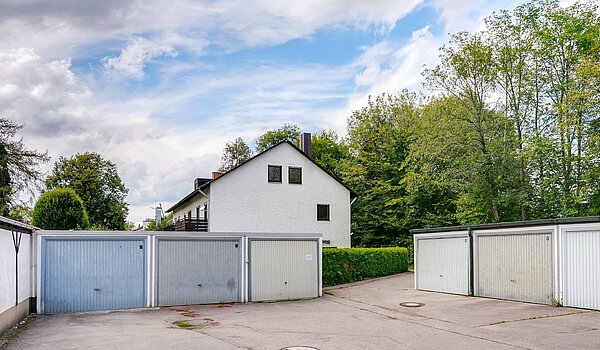 センターハウス 部屋数 5 部屋 | München-Obermenzing | 1907ML6 | Einzelgarage
