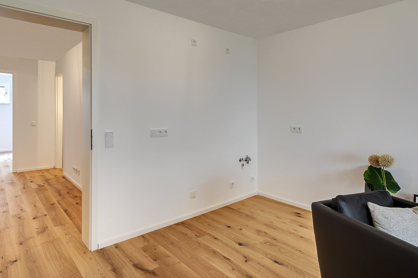 フラット 部屋数 3 部屋 | München-Neuhausen | 1803D7 | Offene  Küchenzeile