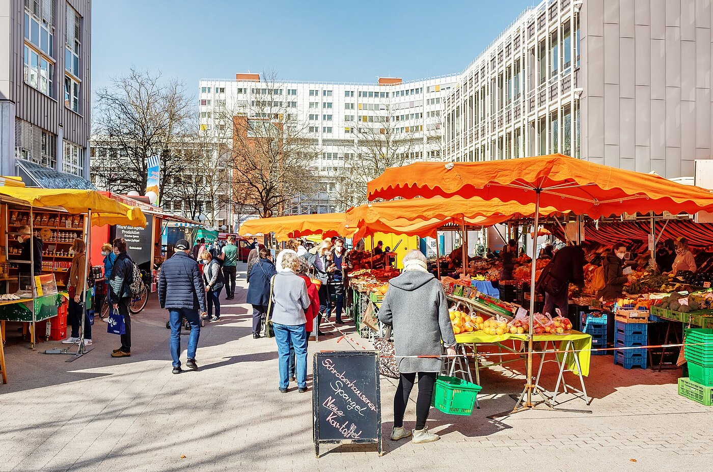 フラット 部屋数 1 部屋 | München-Bogenhausen | 2103ML6 | Der Wochenmarkt i.d. Nähe